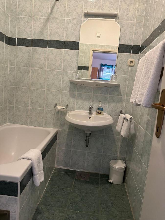 Longa Rooms Šibenik Esterno foto